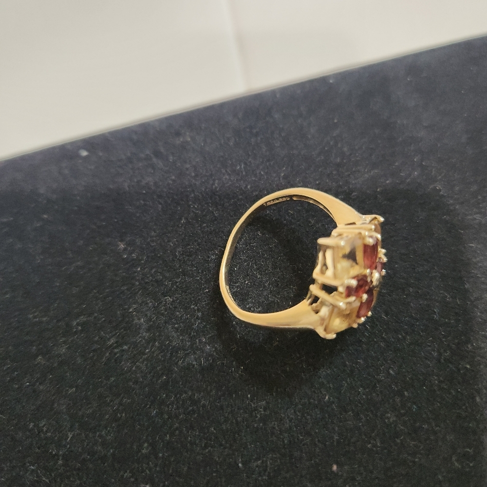 Antique Rare Find 10k Solid Yellow Gold Pear Shaped Garnet & Square Citrine Ring - Picture 6 of 12